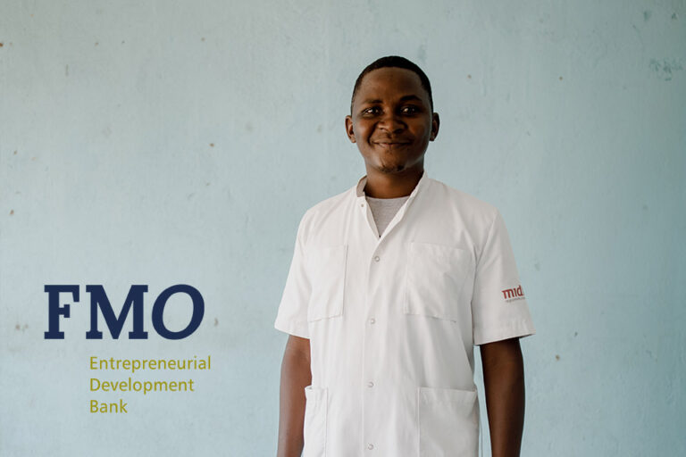 FMO helpt mee aan bouw huizen voor de dokters van Kamimbi